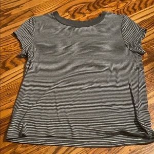 Soft and sexy American eagle tee